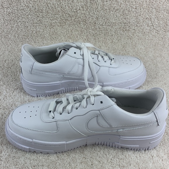 Nike Air Force 1 Low Pixel Womens - Picture 5 of 7
